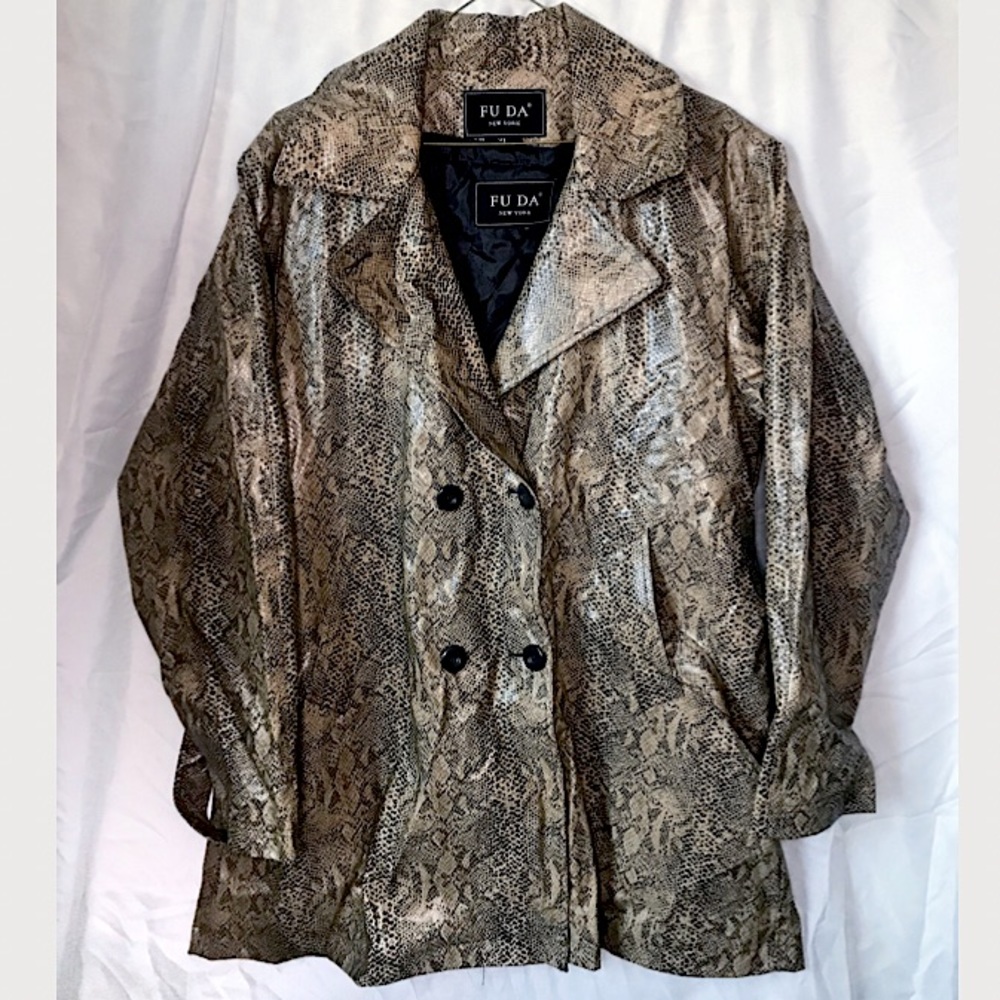 Fu Da New York Tan Snakeskin Belted XL Raincoat Pea Coat with Zip Off Liner